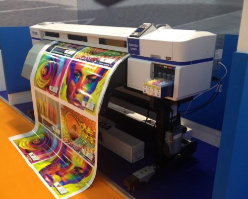 Digital-Printing-and-Offset-Printing-1024x768